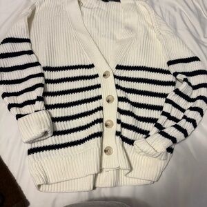 Denver Hayes White and Black Striped Sweater